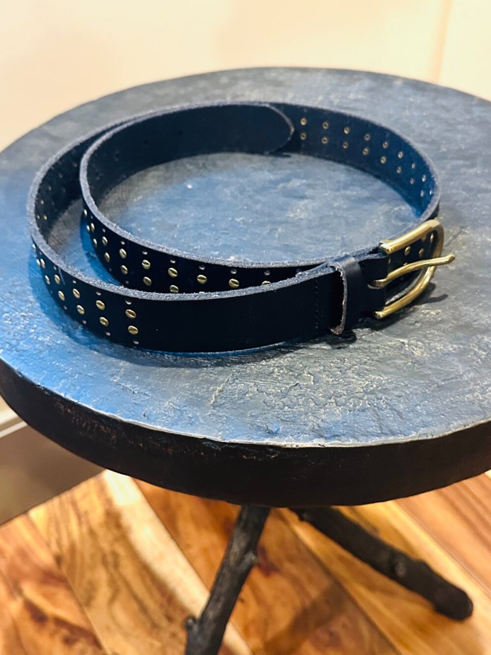 J. CREW BLACK LEATHER RIVET BELT M/L